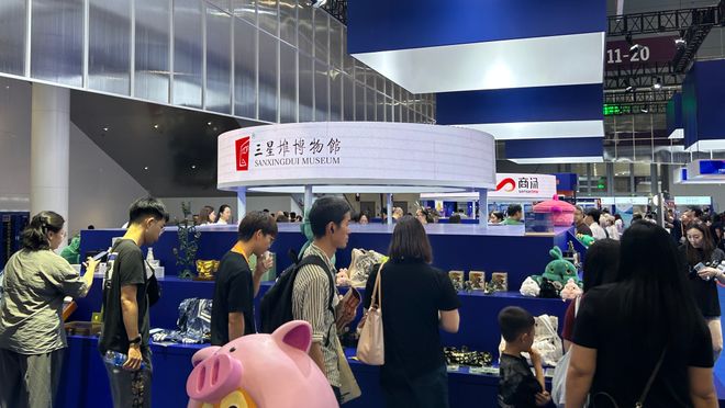非遗、三星堆文创亮相深圳文博会！PG电子麻将胡了模拟器火爆！罗江(图6)